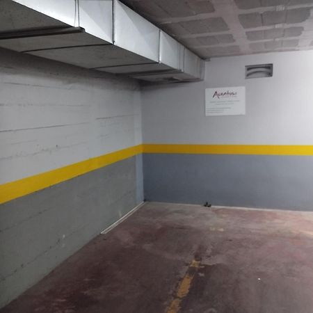 Barcelo 30, Terrace, Center, Garage On Request, Quite Neighborhood, Ba Apartment Malaga Exterior photo